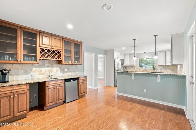 2801 ALVARADO Avenue, Jacksonville, FL 32217