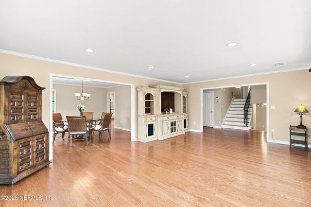 2801 ALVARADO Avenue, Jacksonville, FL 32217