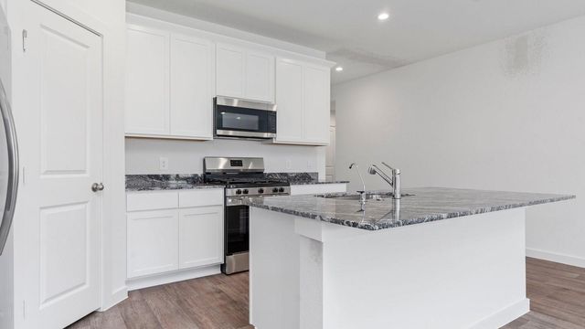 6212 Orchid Crest Lane, Rosenberg, TX 77469