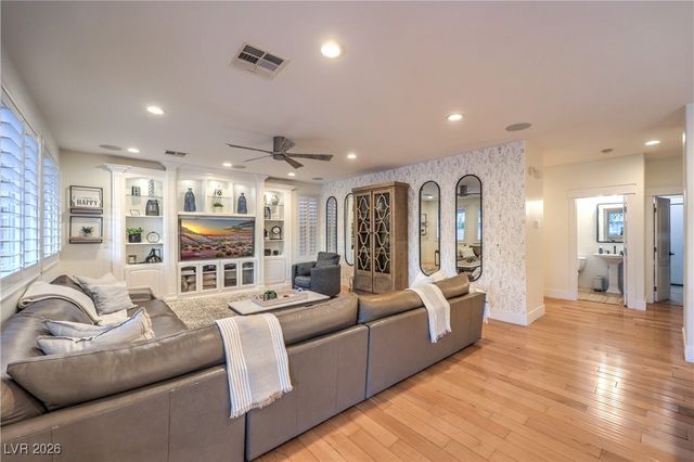 7257 Sashaying Spirit Court, Las Vegas, NV 89131