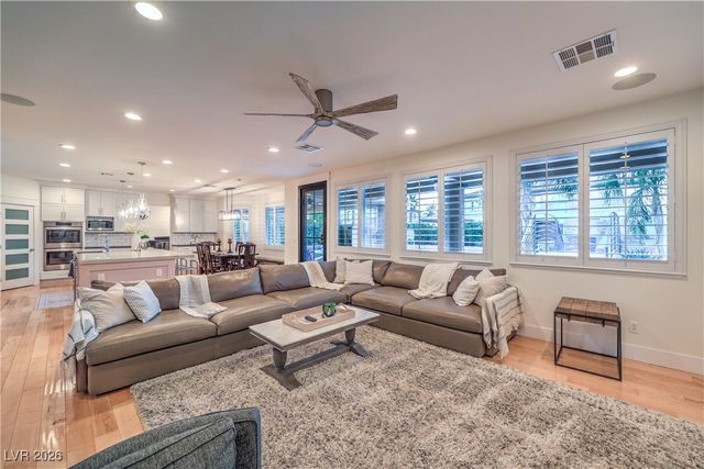 7257 Sashaying Spirit Court, Las Vegas, NV 89131