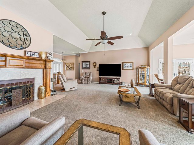 9 Lazo Place, Hot Springs Village, AR 71909