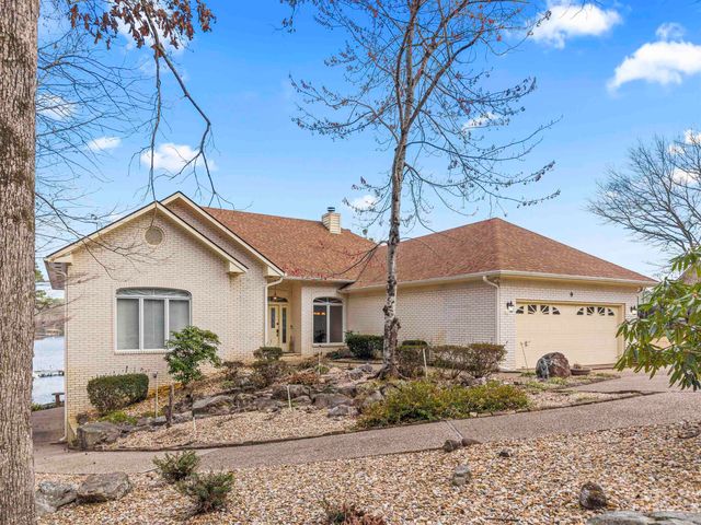 9 Lazo Place, Hot Springs Village, AR 71909