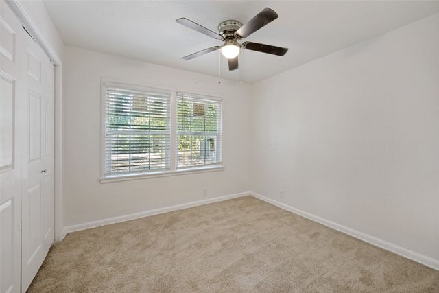 1102 E Lovers Lane, Arlington, TX 76010