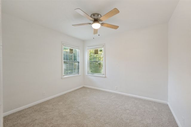 1102 E Lovers Lane, Arlington, TX 76010