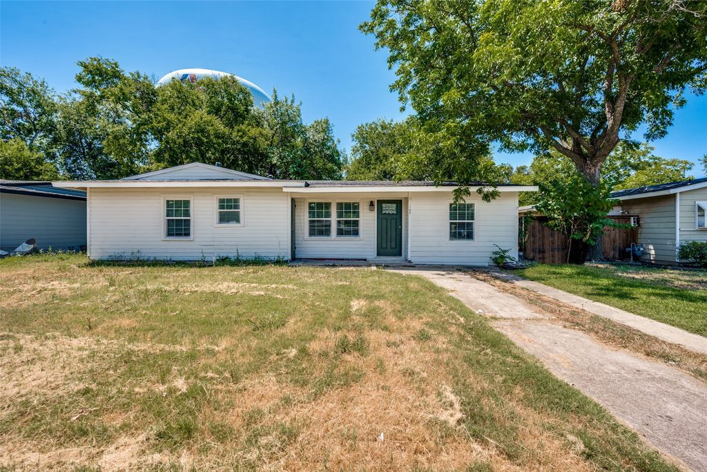 1102 E Lovers Lane, Arlington, TX 76010