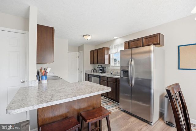 82 LATROBE DR, Martinsburg, WV 25403