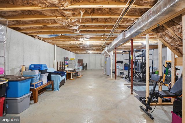 82 LATROBE DR, Martinsburg, WV 25403