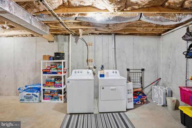 82 LATROBE DR, Martinsburg, WV 25403