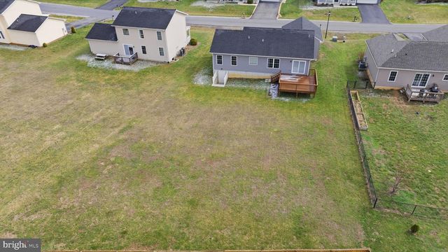 82 LATROBE DR, Martinsburg, WV 25403