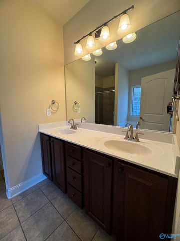 475 East Mossyleaf Drive, Huntsville, AL 35824