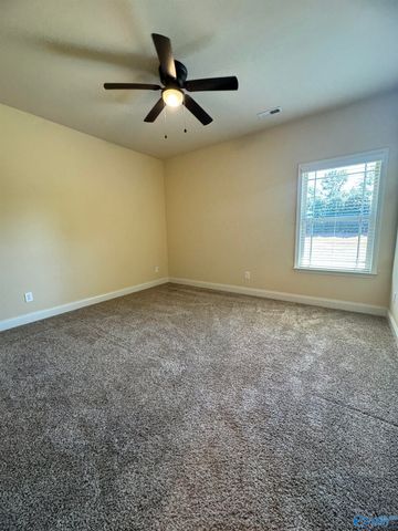 475 East Mossyleaf Drive, Huntsville, AL 35824