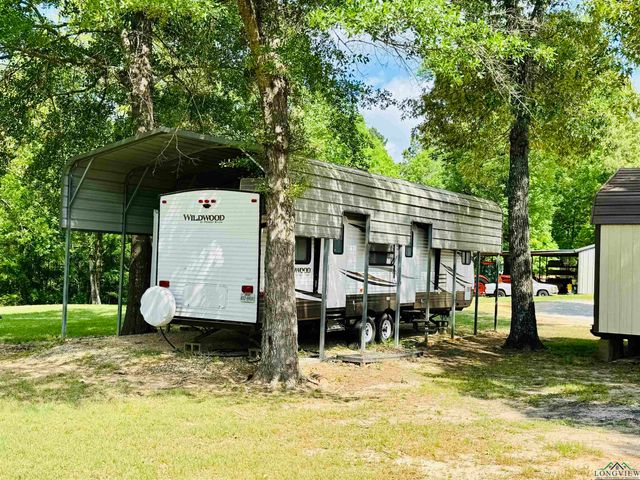 1346 W County Road 481, Henderson, TX 75654
