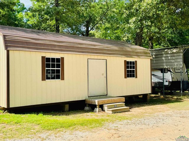 1346 W County Road 481, Henderson, TX 75654