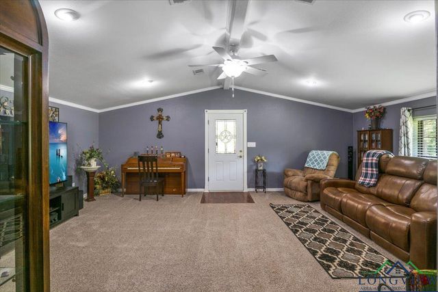 1346 W County Road 481, Henderson, TX 75654