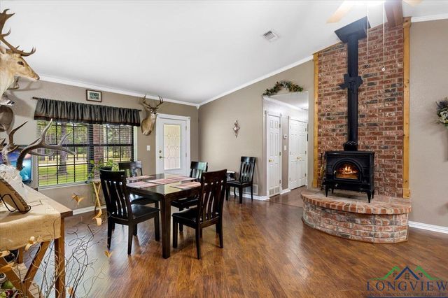 1346 W County Road 481, Henderson, TX 75654