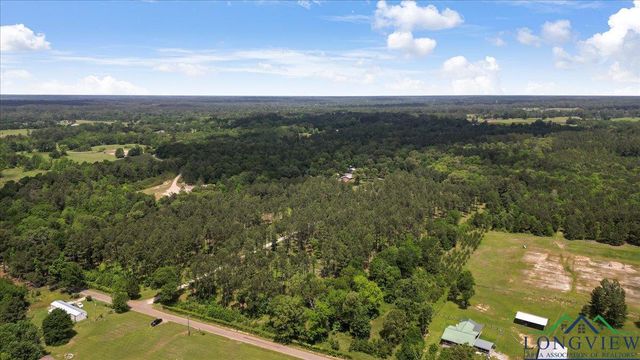 1346 W County Road 481, Henderson, TX 75654