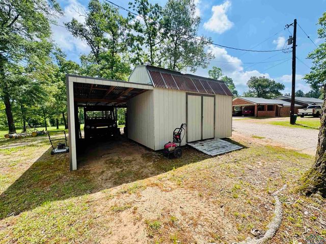 1346 W County Road 481, Henderson, TX 75654