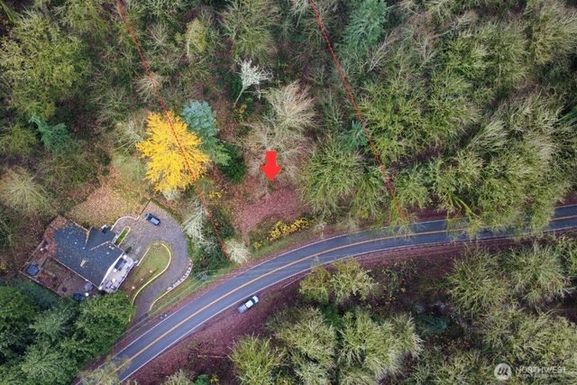 13720 Holmes Point Drive, Kirkland, WA 98034