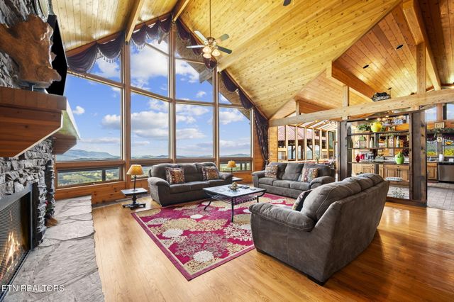 4195 High Ridge Way, Sevierville, TN 37862