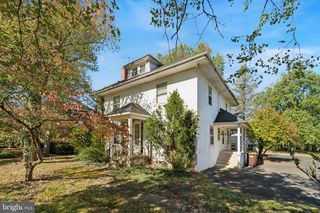 2546 N BROAD ST, Colmar, PA 18915