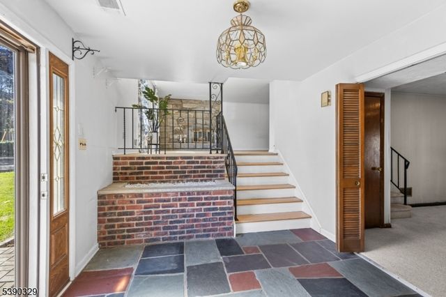 294 Mountain Ave, Springfield Twp., NJ 07081