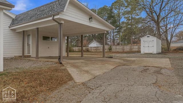 2005 Wood Street, Jonesboro, AR 72401