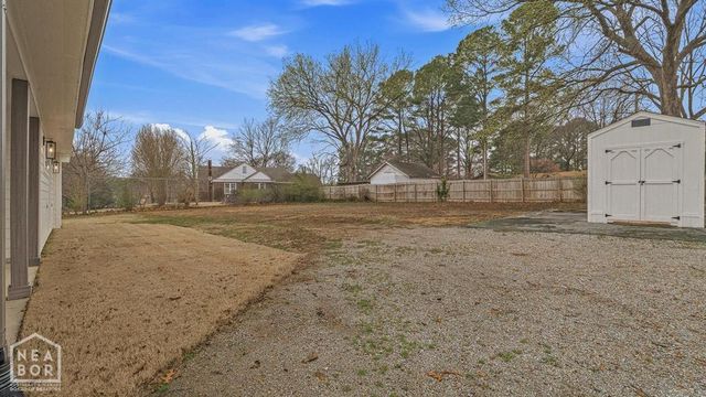 2005 Wood Street, Jonesboro, AR 72401