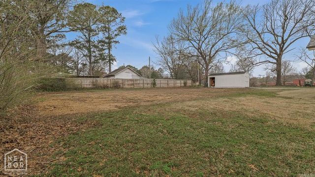 2005 Wood Street, Jonesboro, AR 72401