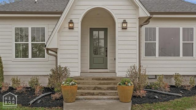 2005 Wood Street, Jonesboro, AR 72401