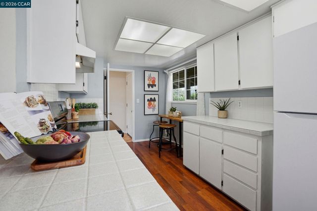 3617 Sanford St, Concord, CA 94520