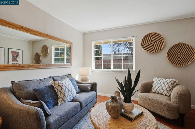 3617 Sanford St, Concord, CA 94520