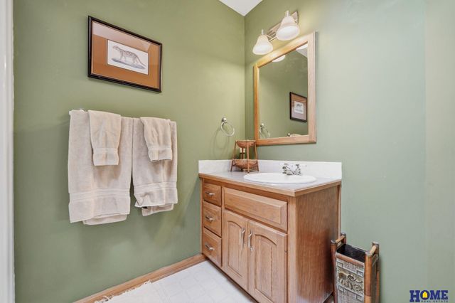 3510 Old Dominion Road, Lincoln, NE 68516