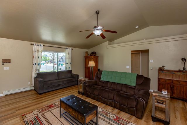 801 Cresthaven Drive, Fruita, CO 81521