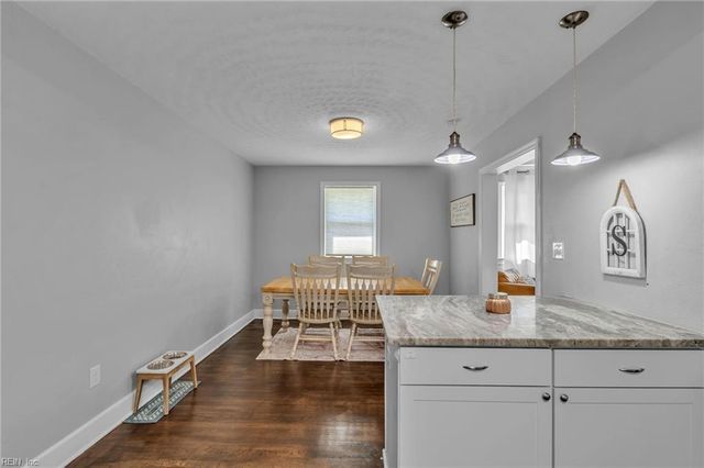 2538 Heutte DR, Norfolk, VA 23508