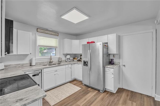 2538 Heutte DR, Norfolk, VA 23508