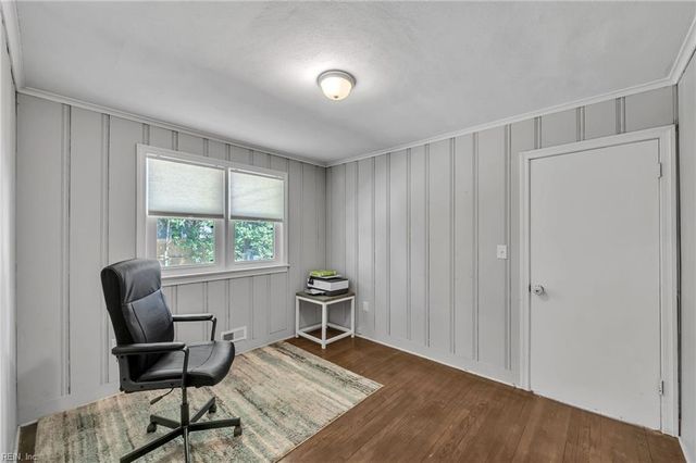 2538 Heutte DR, Norfolk, VA 23508