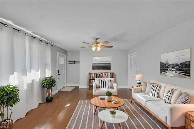 2538 Heutte DR, Norfolk, VA 23508