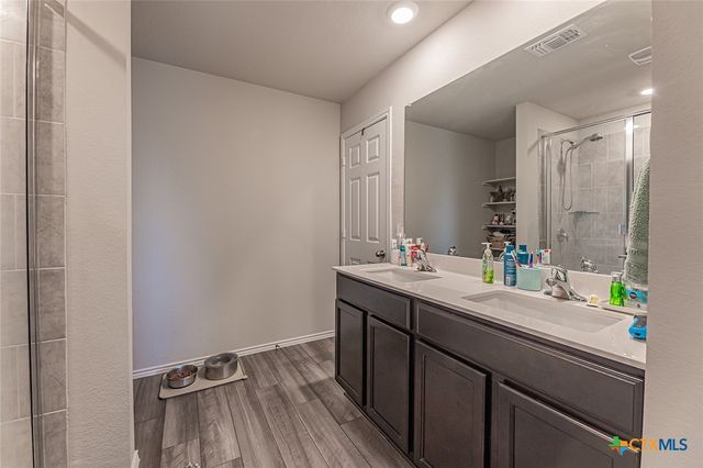 2306 Aylesbury Drive, Copperas Cove, TX 76522