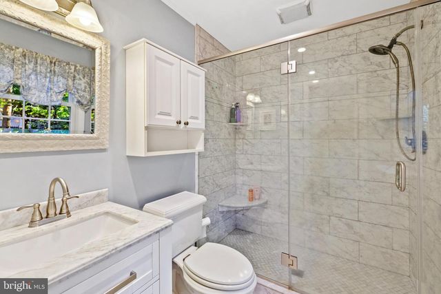 1141 MAINSAIL DR, Annapolis, MD 21403