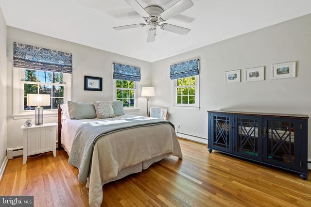 1141 MAINSAIL DR, Annapolis, MD 21403