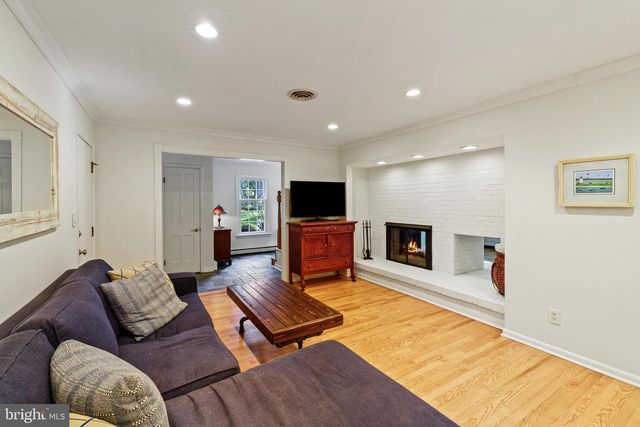 1141 MAINSAIL DR, Annapolis, MD 21403