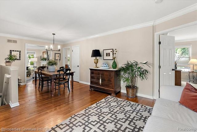 16051 Amherst Avenue, Beverly Hills, MI 48025