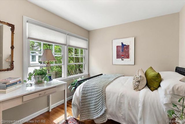16051 Amherst Avenue, Beverly Hills, MI 48025