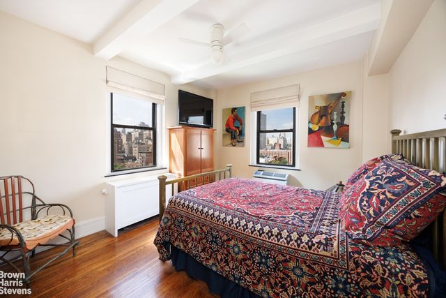 166 E 96TH Street PHD, New York City, NY 10128
