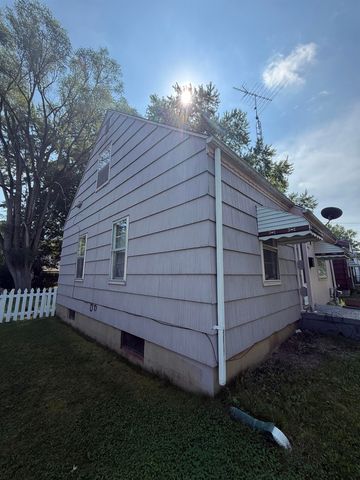 4102 Lawndale Avenue, Flint, MI 48504