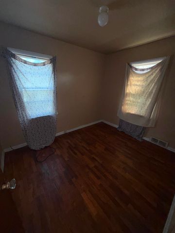 4102 Lawndale Avenue, Flint, MI 48504