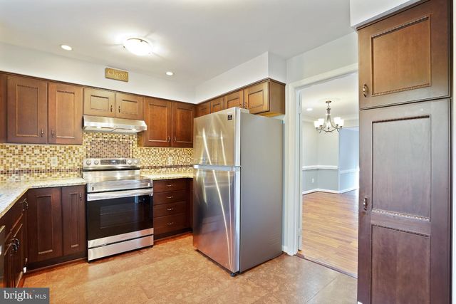 3711 JENNY LYNNE LN, Fairfax, VA 22030
