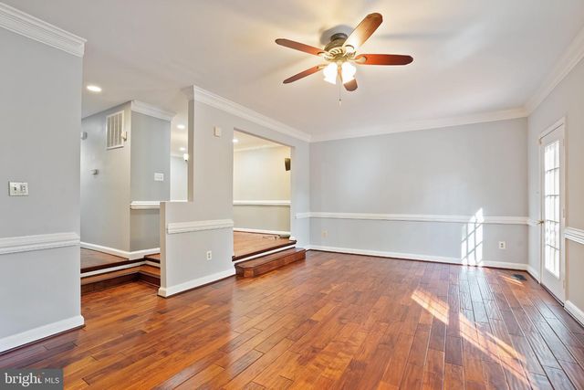 3711 JENNY LYNNE LN, Fairfax, VA 22030