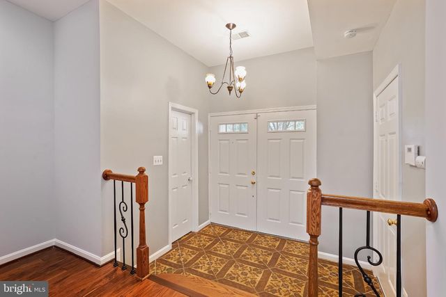 3711 JENNY LYNNE LN, Fairfax, VA 22030